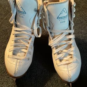Glacier by Jackson figure skates